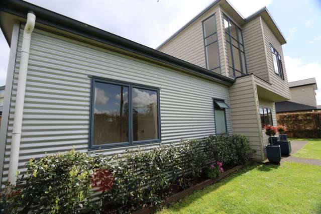 8 Burt Road Mount Wellington_1