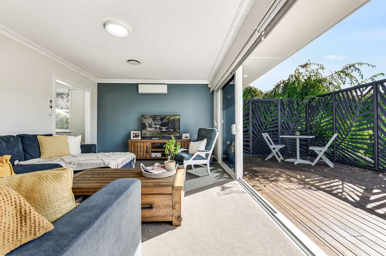 8 Springfield Crescent Enderley_12