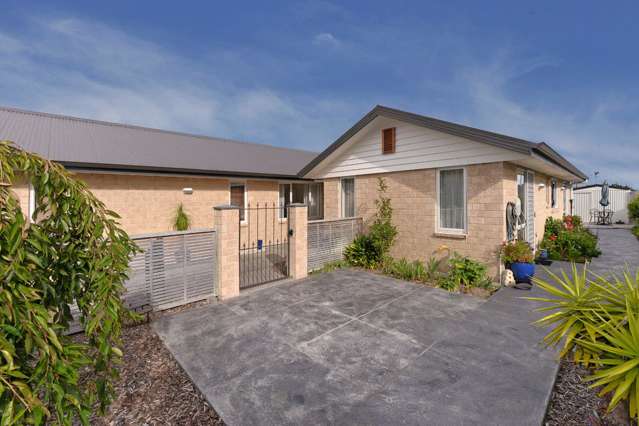 19 Woodstock Place Stoke_2