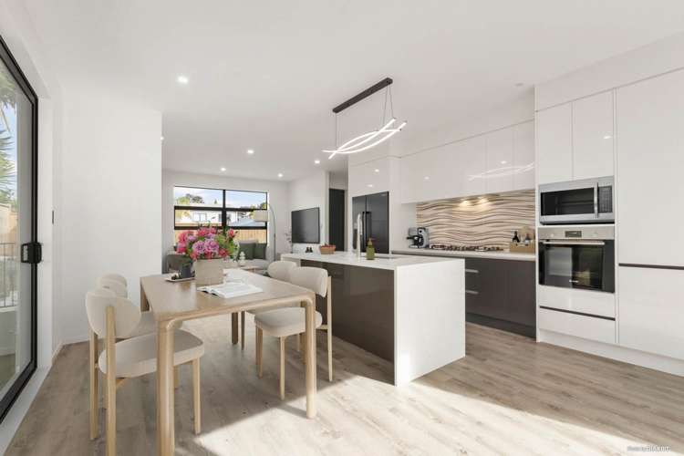 44e Godley Road Green Bay_15