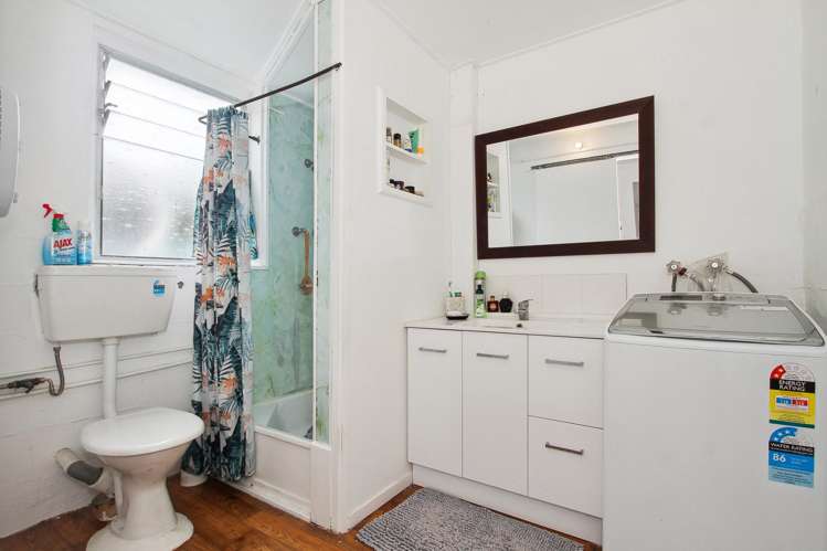 71 Swann Beach Road Stanmore Bay_27