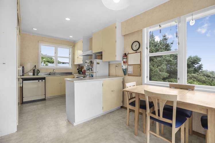 16 Cypress Drive Maungaraki_8