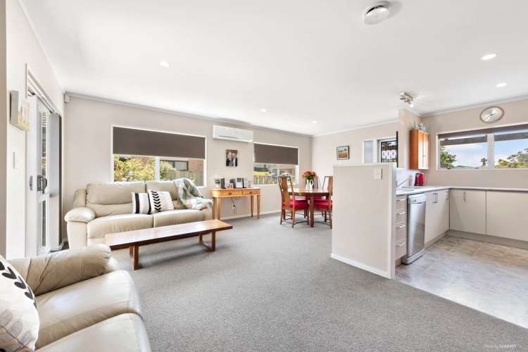 86 Kamara Road Glen Eden_7