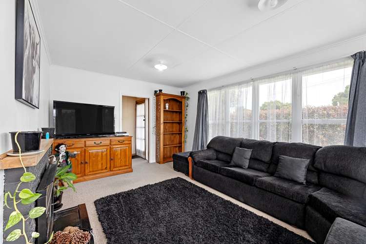 5 Gill Crescent Redwoodtown_8