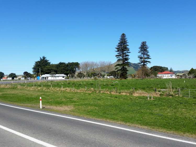 7 Cook Street Tolaga Bay_2