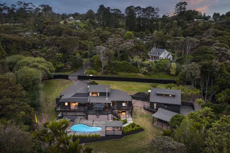 19 Cochran Road Oratia_18