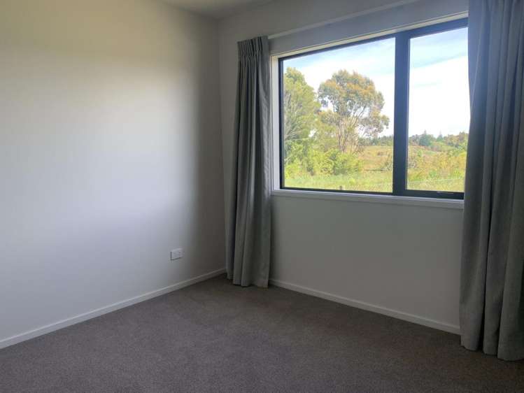 19 Paparoa Way, RD 2 10113_5