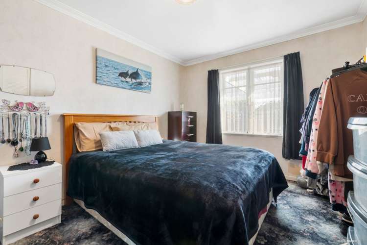 37 Laurie Avenue Papakura_13