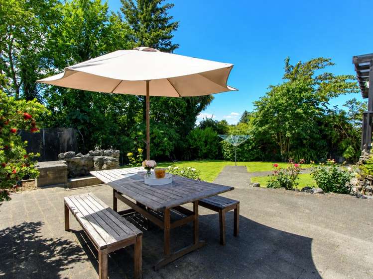 65 Mount View Drive Mangakakahi_15