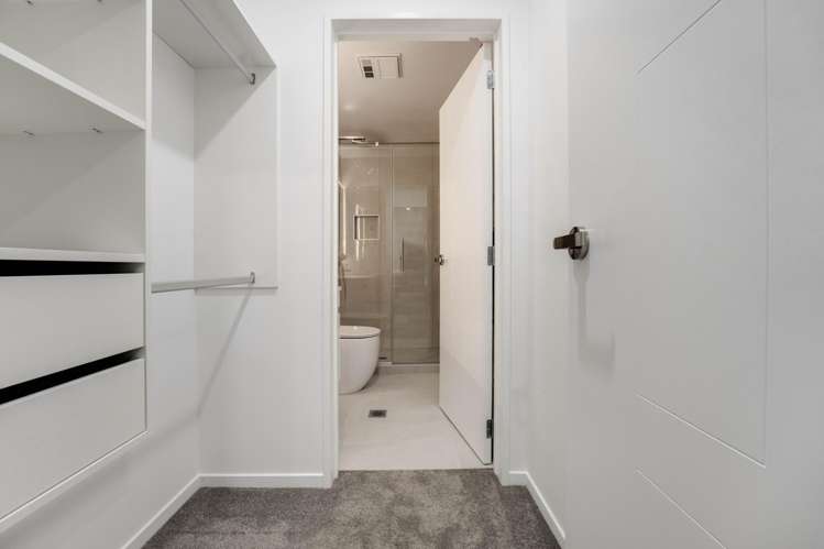 5 Pyatt Crescent St Johns_10