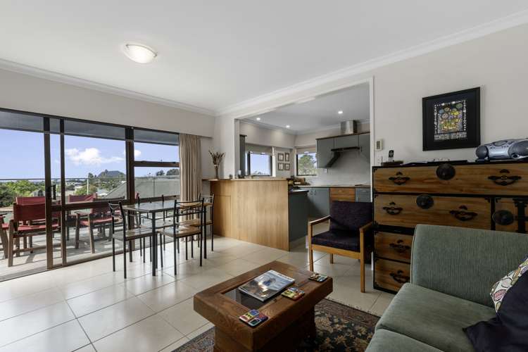 55 Eaton Crescent Matua_8