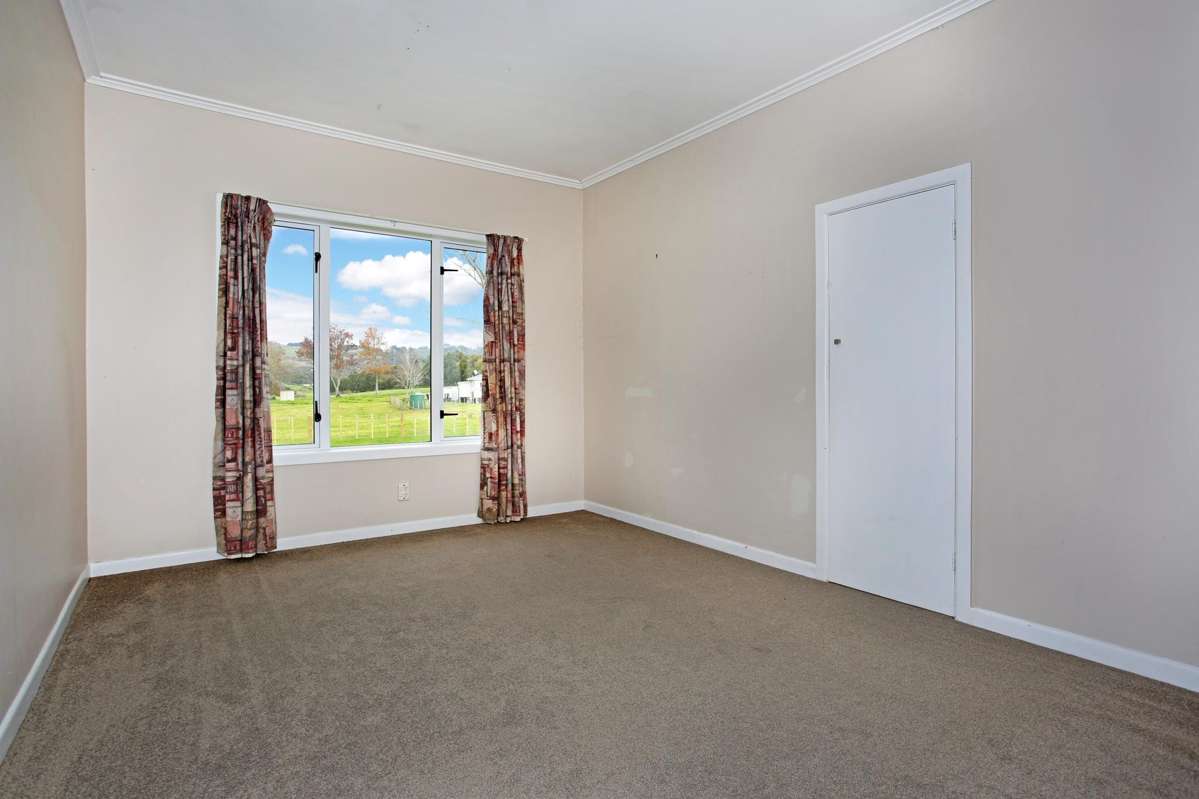 114 Frost Road_4