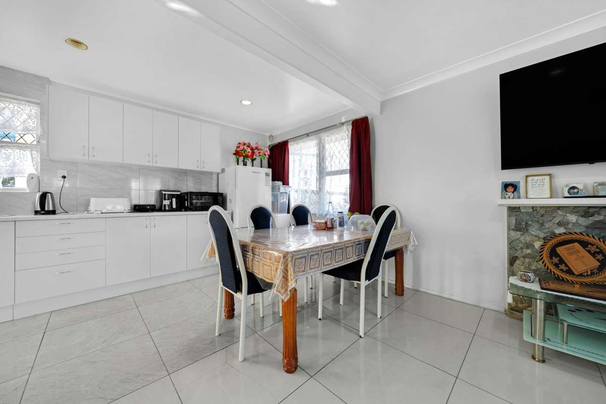 53 Burbank Avenue_4