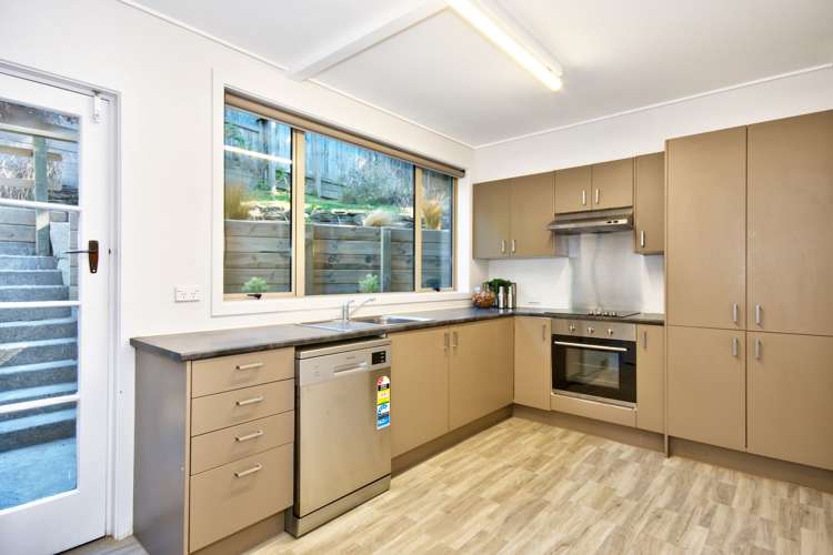 166 Fernhill Road Fernhill/Sunshine Bay_14