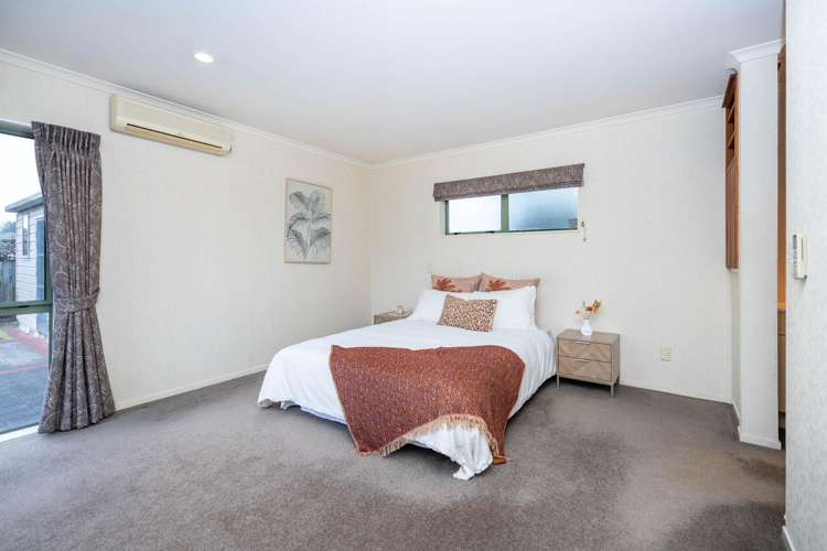 12 Fairburn Place Leamington_9