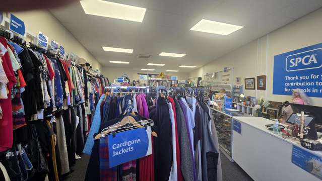 Unit 3, 76 Main Road Katikati_2