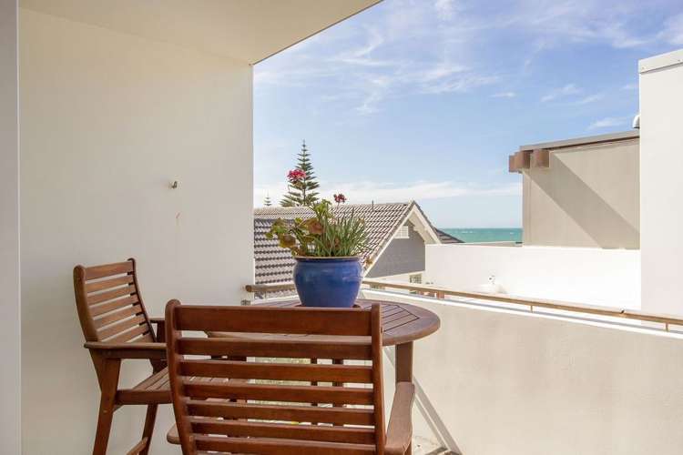 8/46 Esplanade Sumner_7