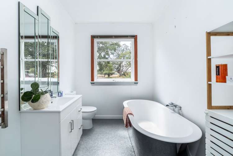 299 Bidwills Cutting Road Greytown_9