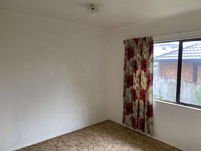 2 Lynwood Place 11218_4