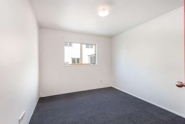 2-3/91 Brockworth Place Riccarton_13