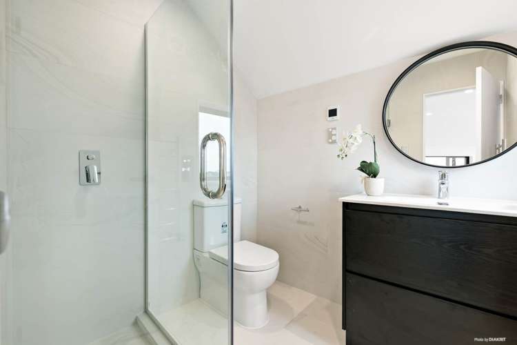 1/5 Seahorse Place Beach Haven_9