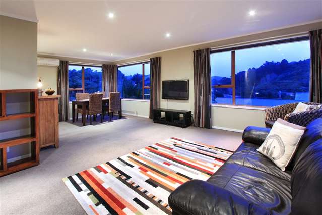 9 Ayton Drive Whitby_3