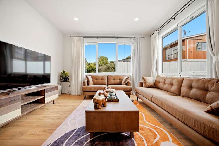 245 Hobsonville Road_5