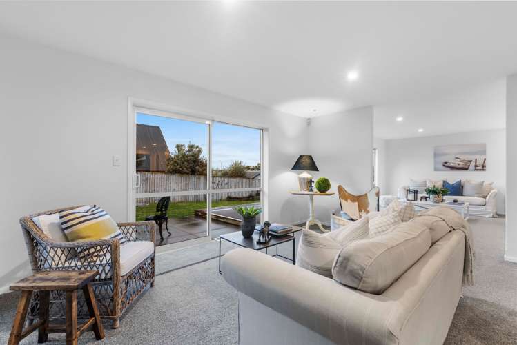 5 Gilders Grove Heathcote Valley_11