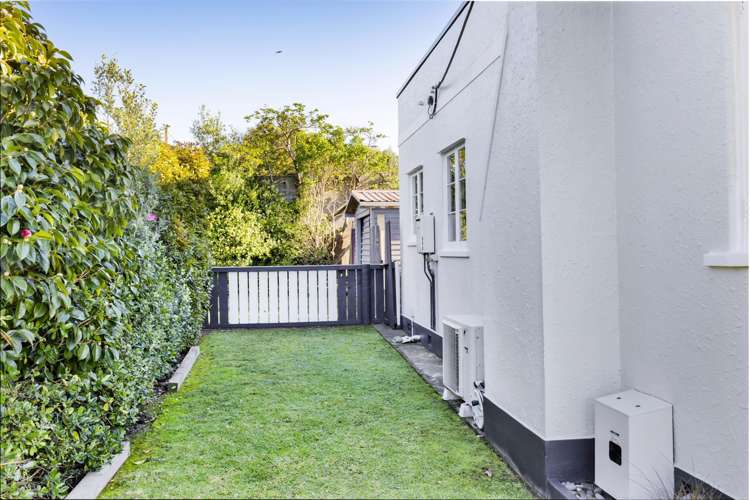 32 Leicester Street Patea_11