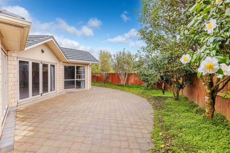 32 Miers Glade Rototuna North_29