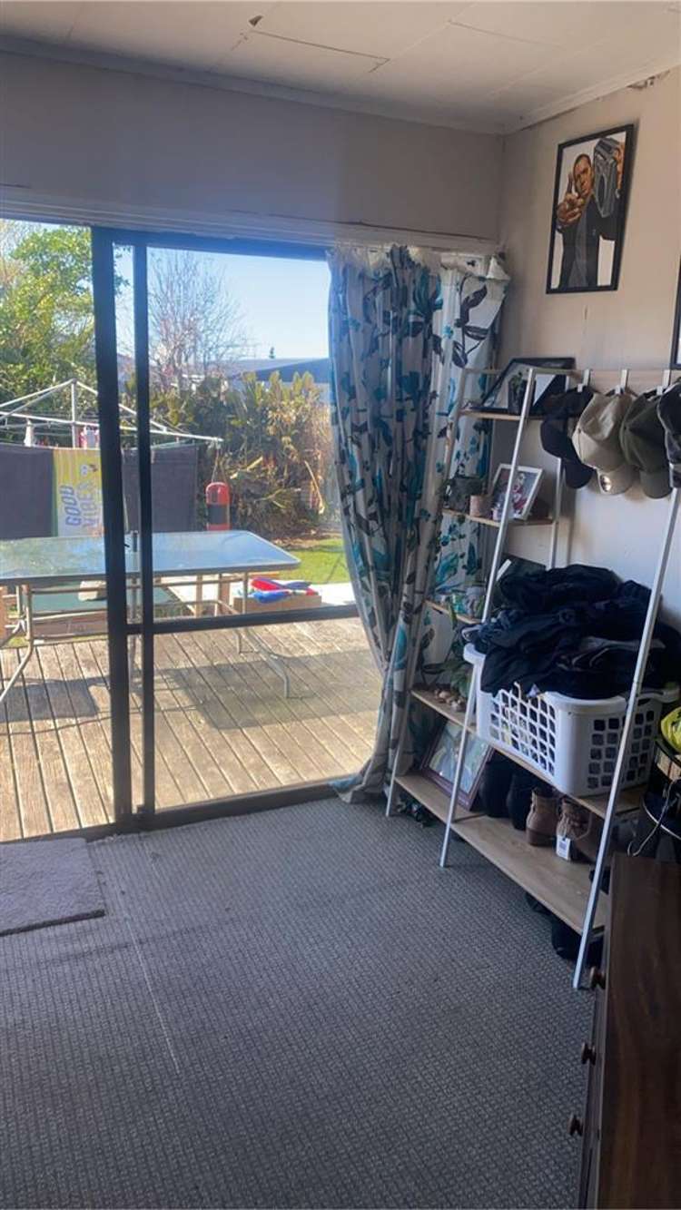 5 Tauranga Place Waitara_14