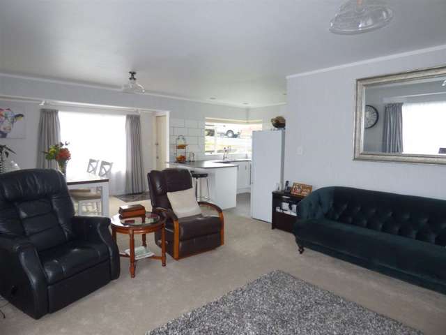 65 Gradara Avenue Otorohanga_2