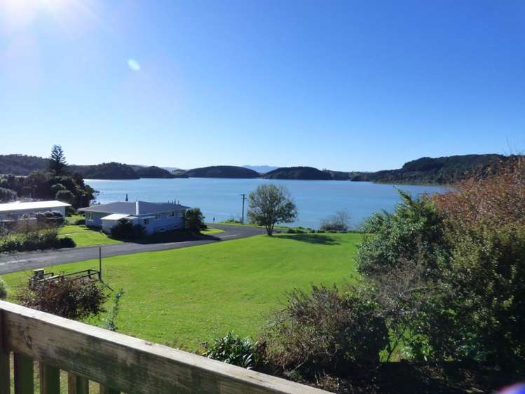 9 Whiteley Place Taharoa_13