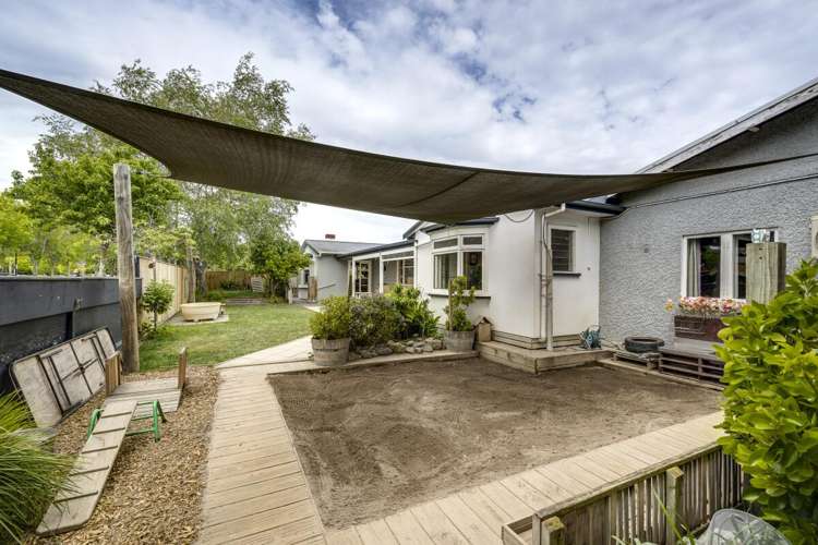 27 Middle Road and 13 Porter Drive Havelock North_4