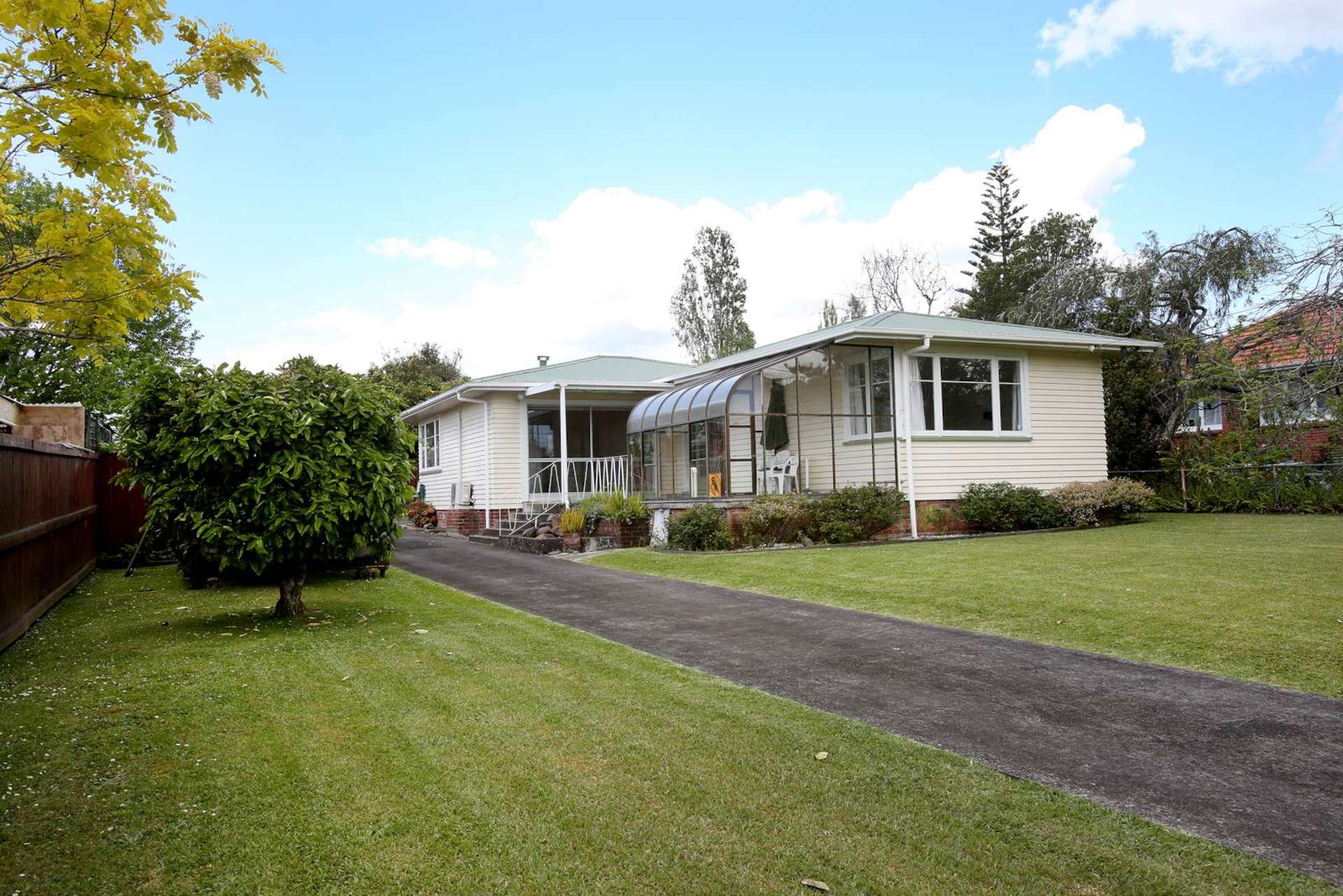 817 Te Atatu Road Te Atatu Peninsula_0