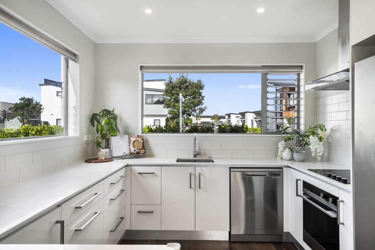 38 Wallace Road Hobsonville_4