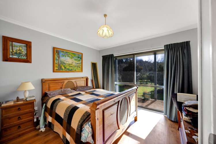 2445 Tarata Road Tarata_7