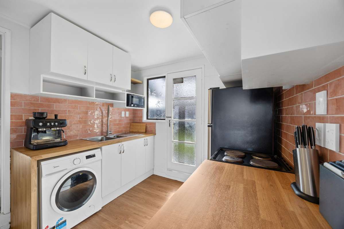 14B Latham Avenue_5
