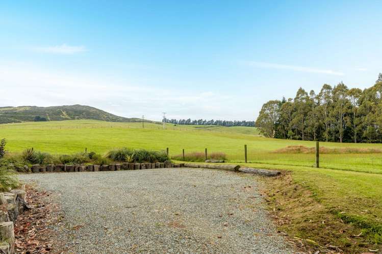 84 Cover Street Lumsden_27