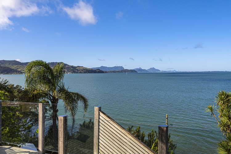 100 Beach Road Onerahi_24