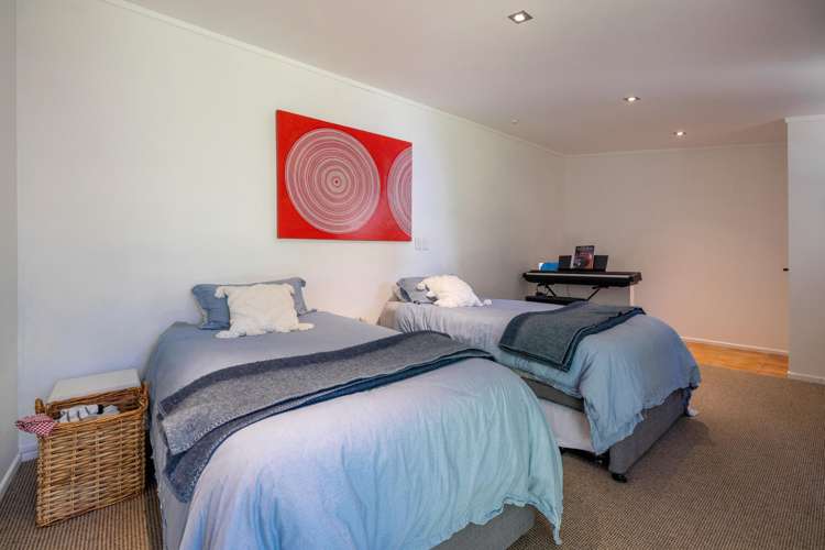 29 Marine View Road Onetangi_23