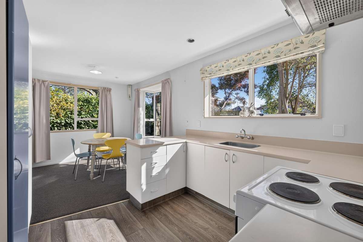 2/62 Collingwood Street_3
