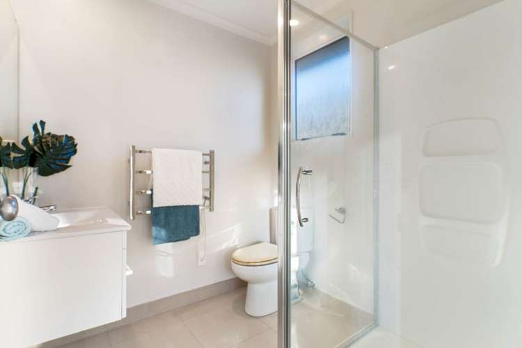 45 Packspur Drive Flat Bush_15