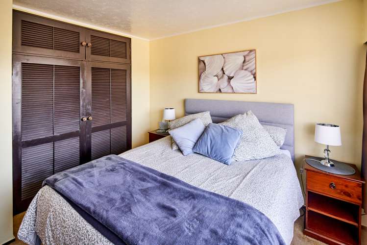 8 Dunleith Grove Silverstream_19