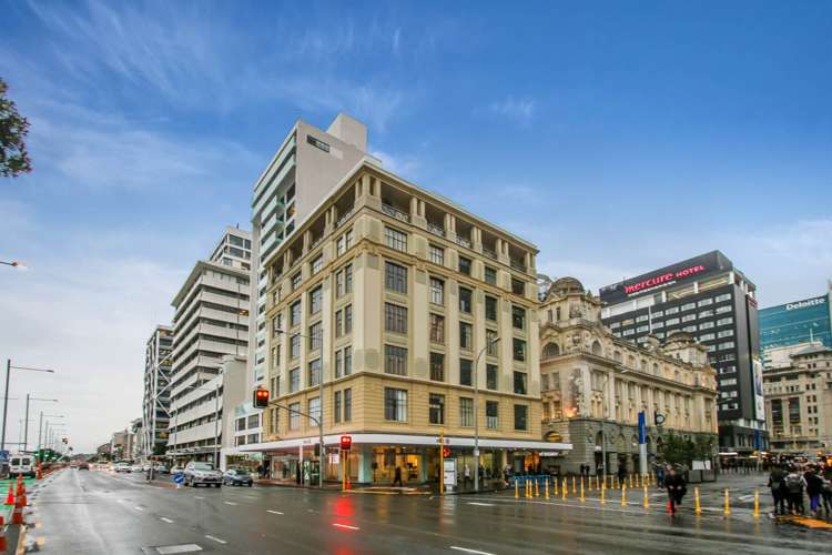 5D/2 Queen Street_0