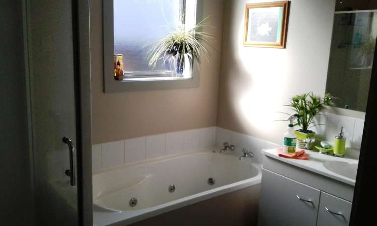 155 Main Road Fairfield_11