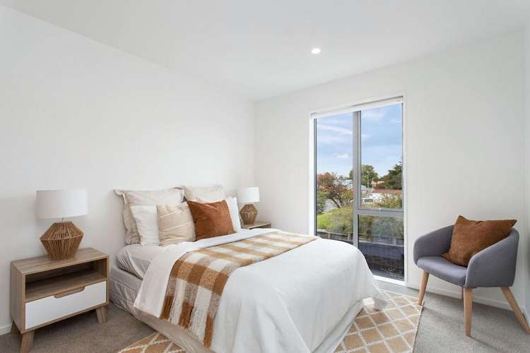 176 England Street Linwood_7