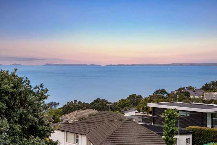 86A Churchill Road Murrays Bay_11