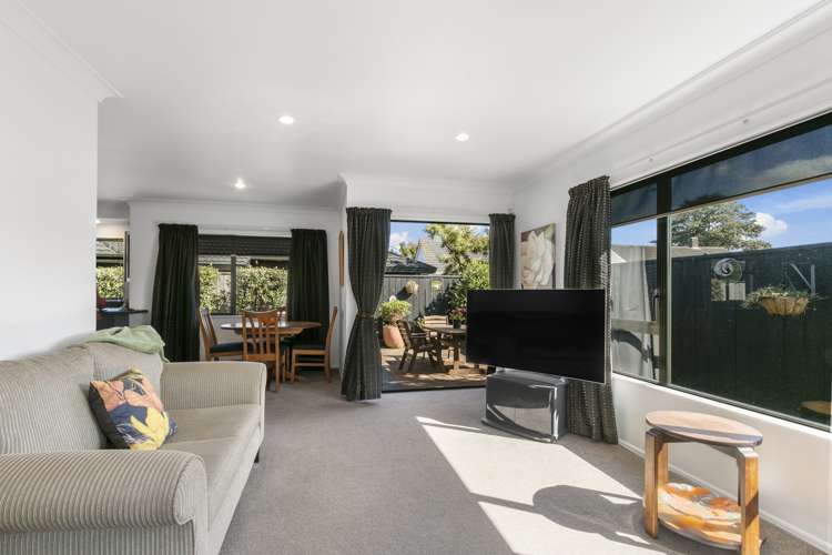 3/358 Waiwhetu Road Fairfield_14