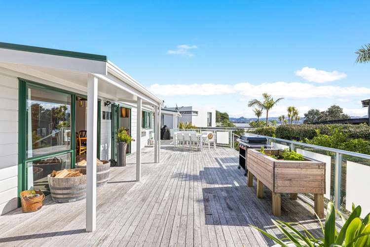 201 Omaha Drive Omaha_3